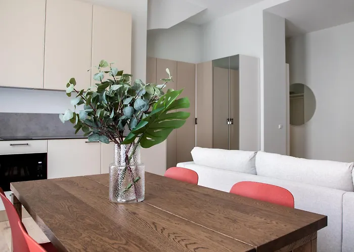 Castle Street Modern I Cohost