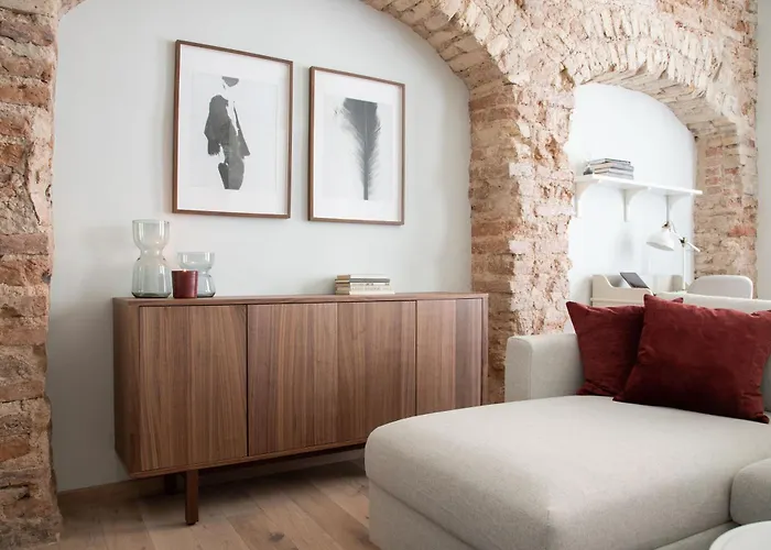 Апартаменты Castle Street Modern I Cohost *